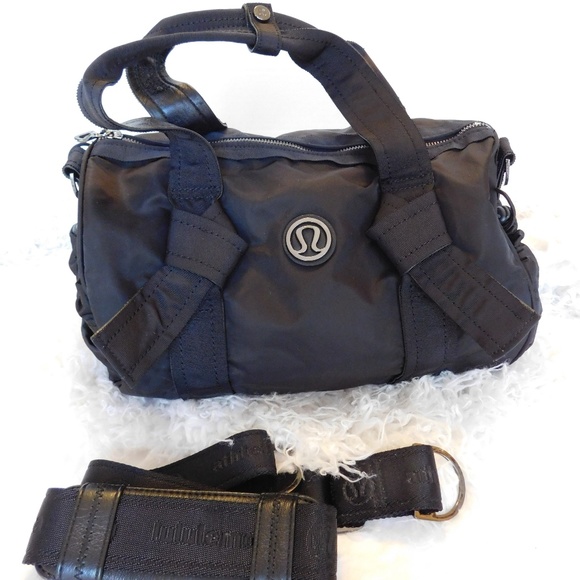 lululemon mini duffle bag